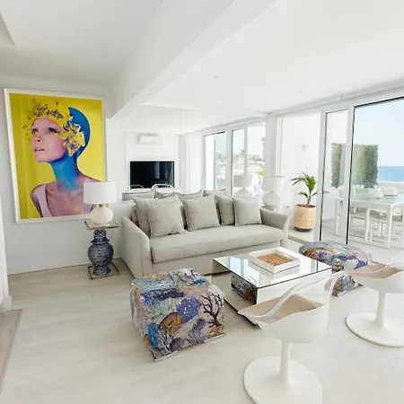 My Sea View Apartment *